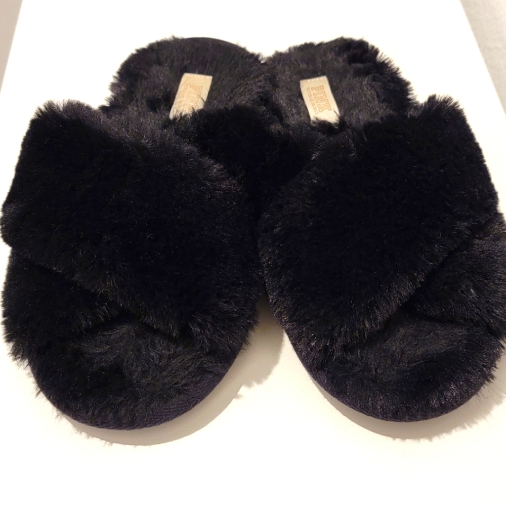 PINK fuzzy fur slides / slippers, black, small